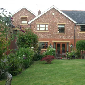 Courtyard housing development, Lymm, Cheshire